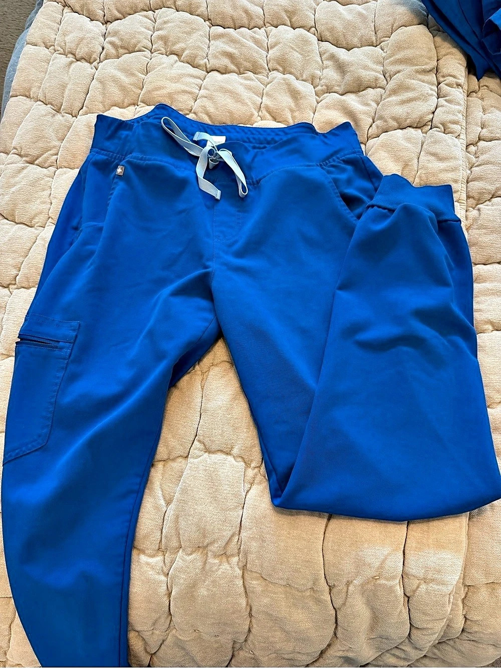 Figs Zamora jogger scrub pant royal blue size medium
